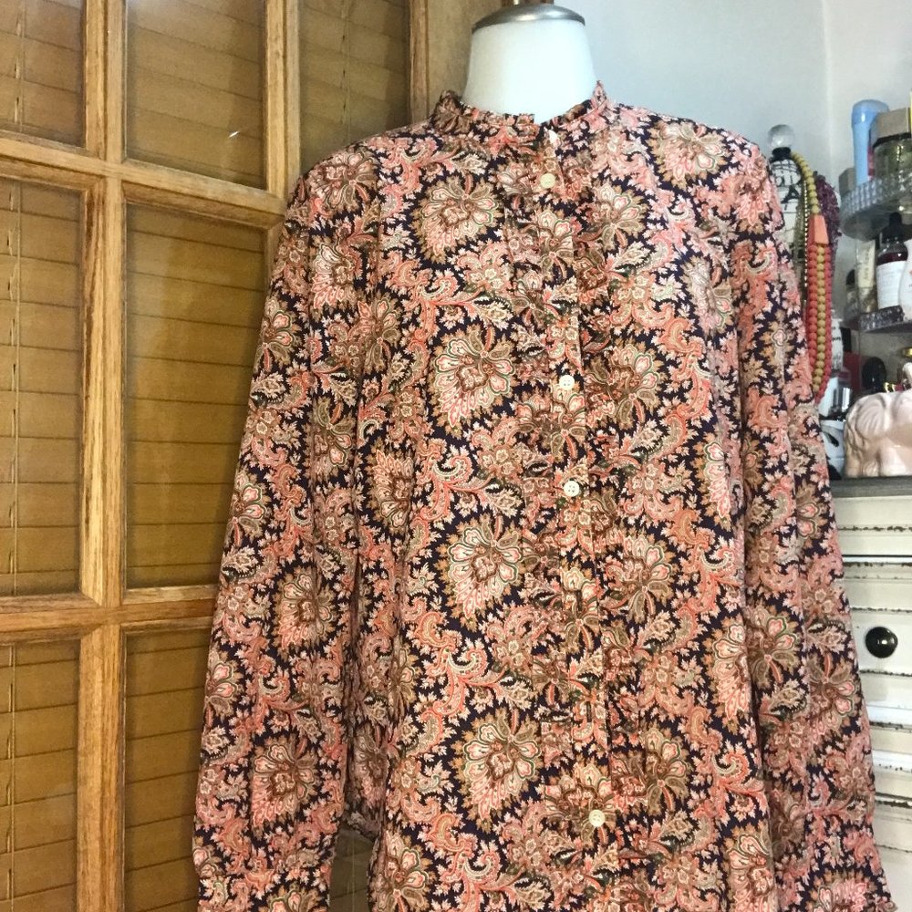 Like New Floral Long Sleeve Shirt w frills down the front By J Crew Size L
